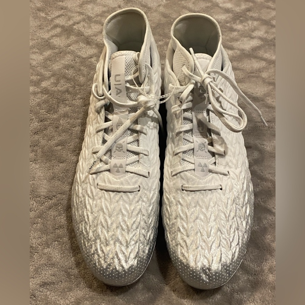 Under Armour Spotlight Clone 4.0 White Men's Football Cleats NEW